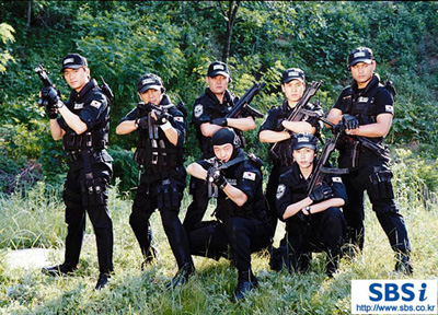 S.W.A.T POLICE ทีมแกร่งพันธุ์พยัคฆ์